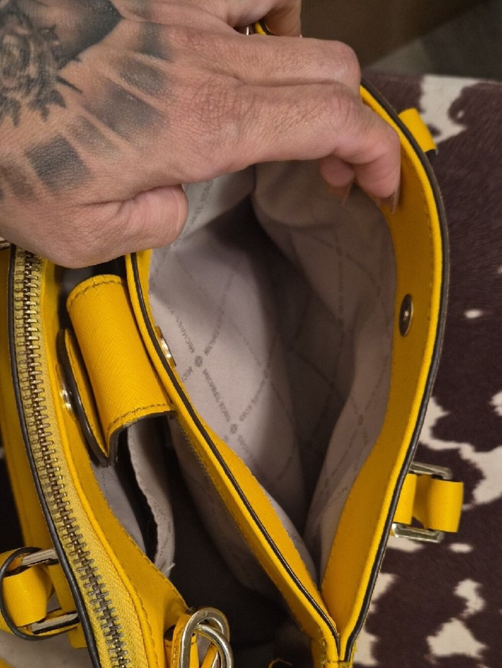 Michael Kors Yellow Saffiano Purse - Picture 7 of 9